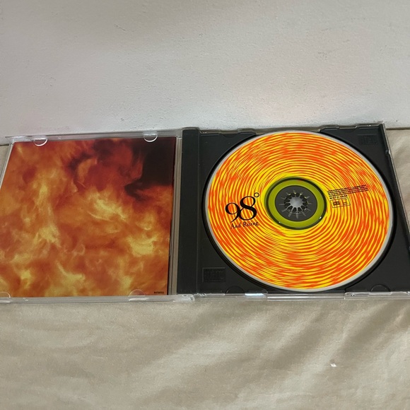 ⭐️ 98° And Rising CD 1998 Motown Records 98 Degrees Digital Audio Music Disc - Picture 4 of 4